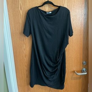Plus size black dress